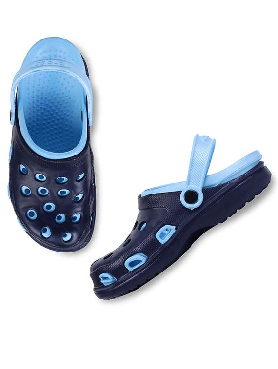 men solid ultra-comfort crocs - 21740290 -  Standard Image - 2