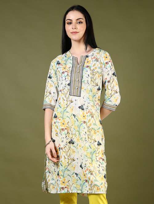 women printed three quarter sleeve straight kurta