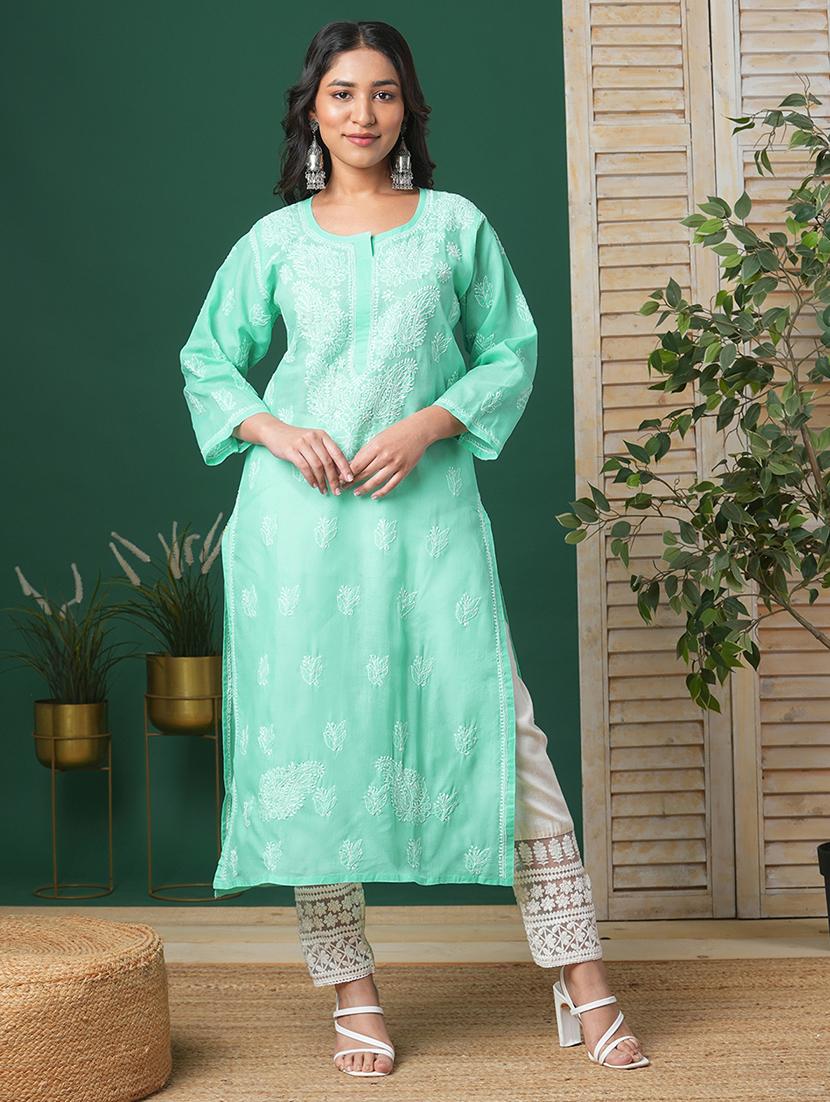 women three quarter sleeve straight chikankari kurta - 21740713 - Zoom Image - 0