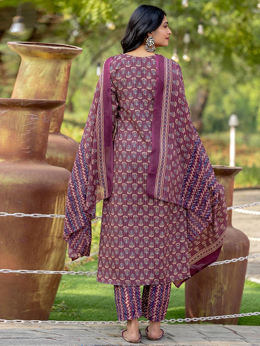 set of 2 printed kurta pant with dupatta set - 21740769 - Standard Image - 2