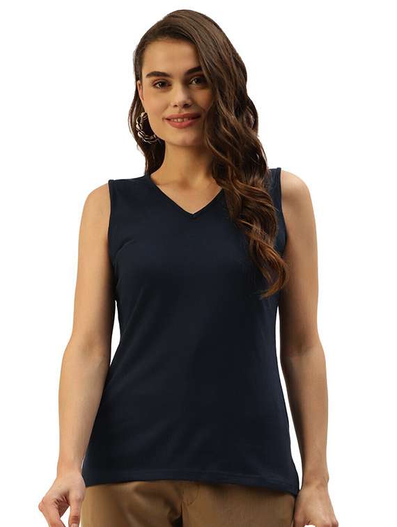 women solid v-neck top