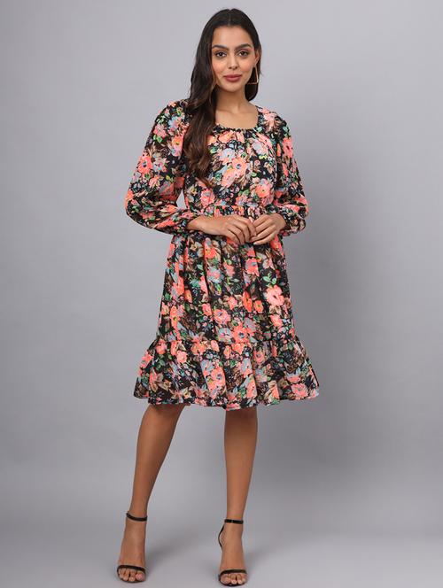 women floral print puff sleeves tired dress - 21741851 -  Standard Image - 0