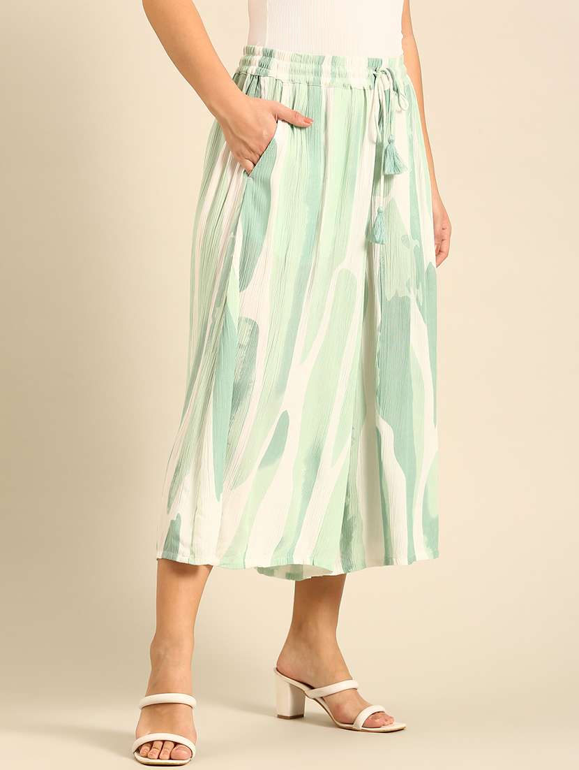 women printed high rise culottes  - 21742149 -  Standard Image - 2
