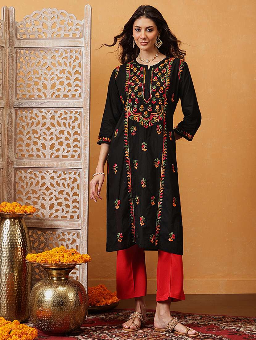 women three quarter sleeve chikankari straight kurta