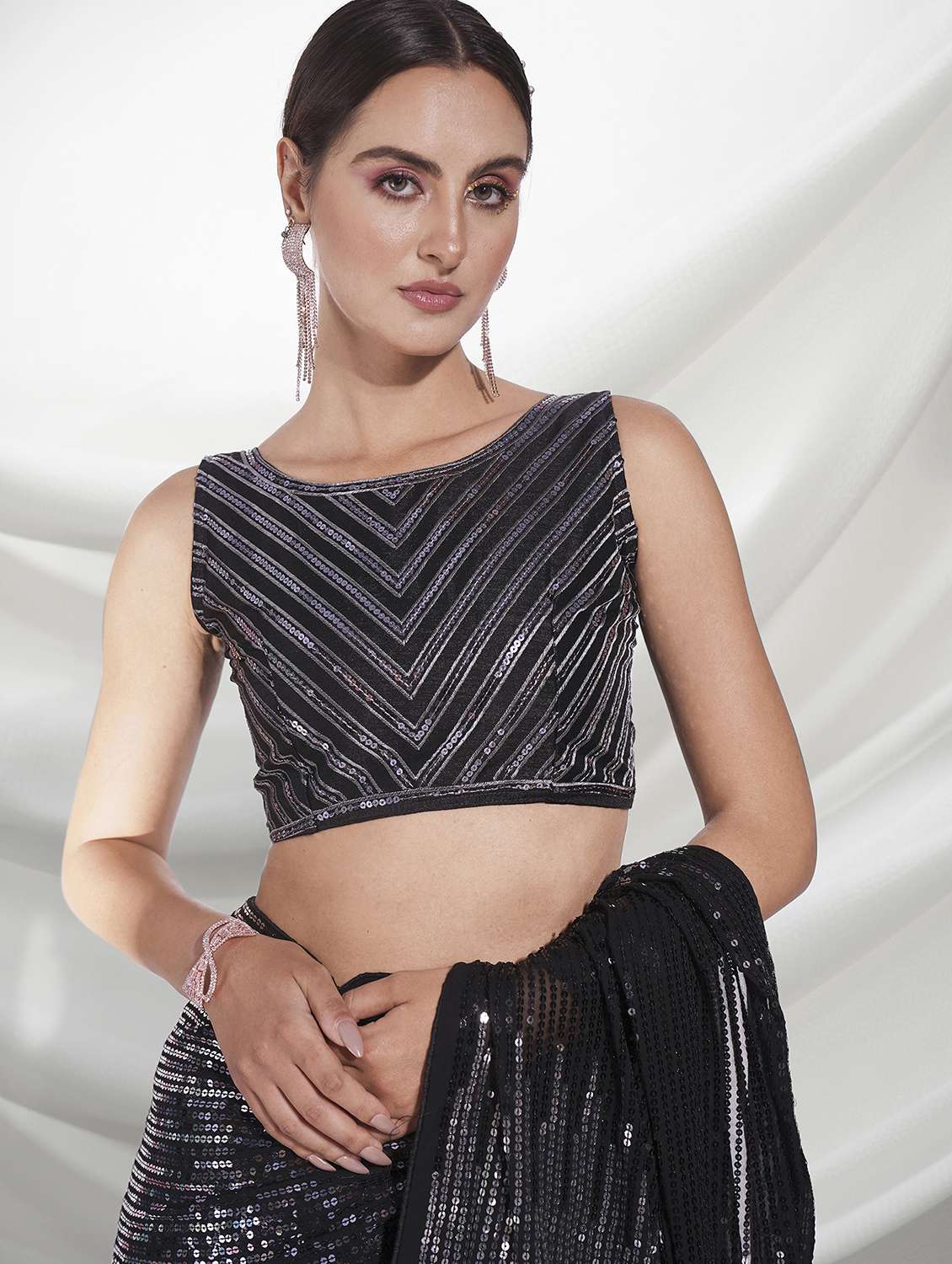 women black sequin work party wear saree with blouse - 21742655 - Standard Image - 2