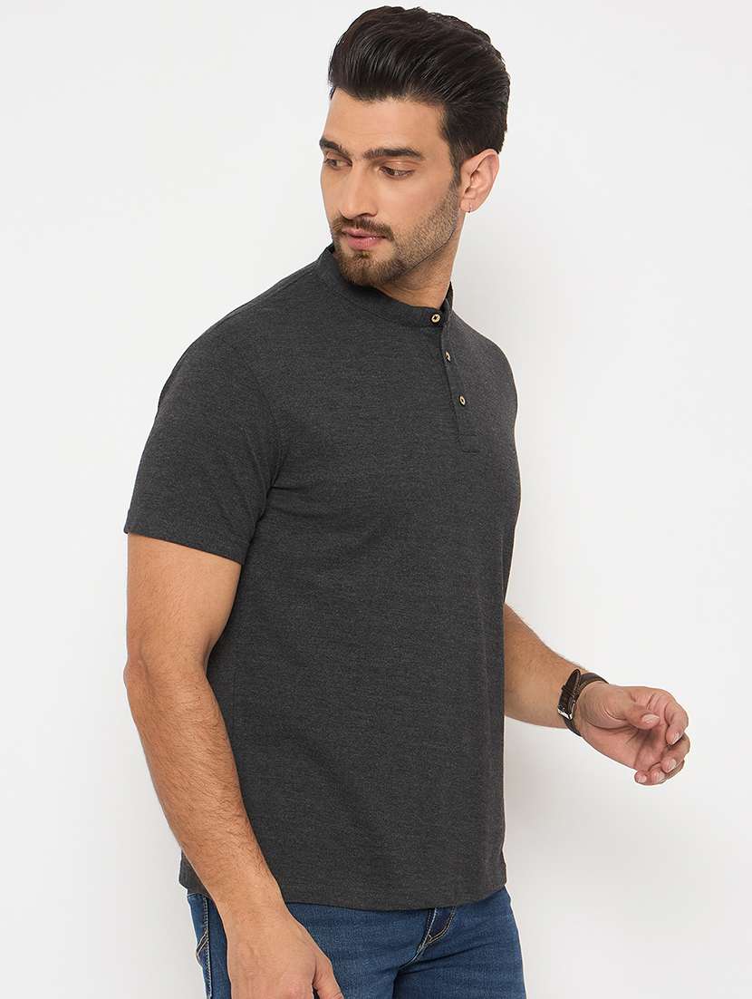 men short sleeves plain t-shirt - 21743274 -  Standard Image - 2