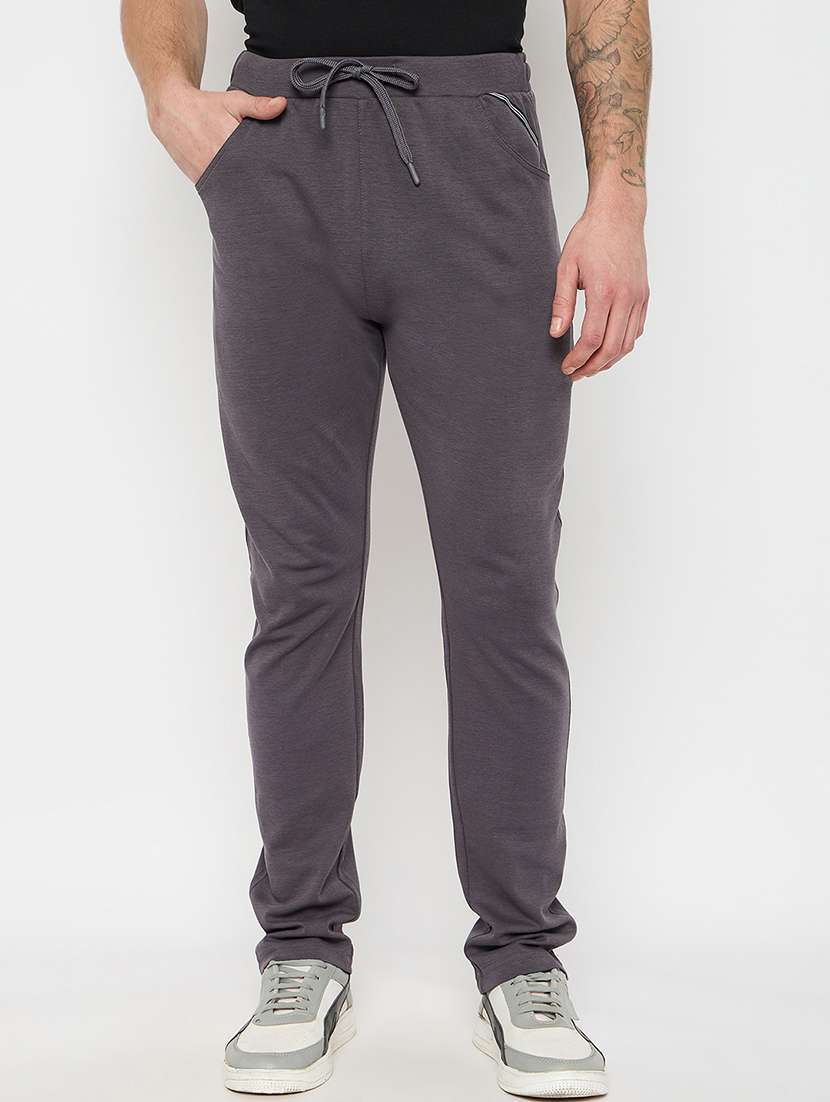 men solid mid rise track pant