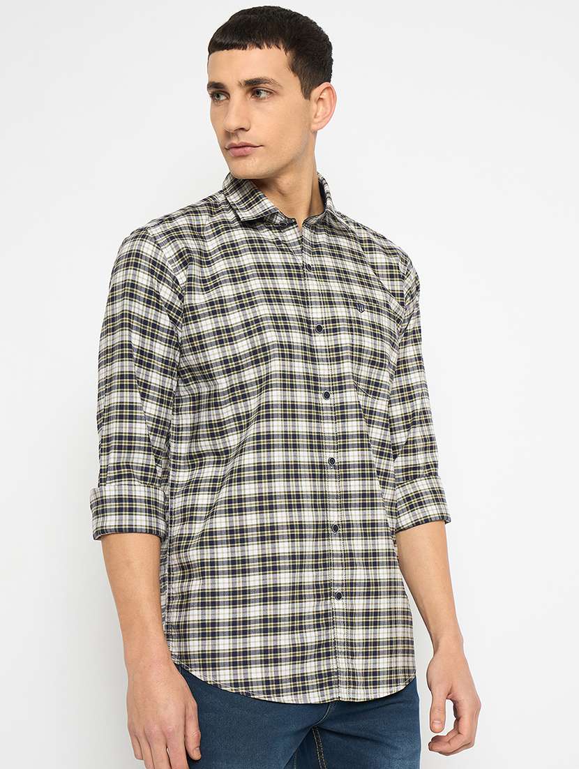 men long sleeves checkered casual shirt - 21743342 -  Standard Image - 2