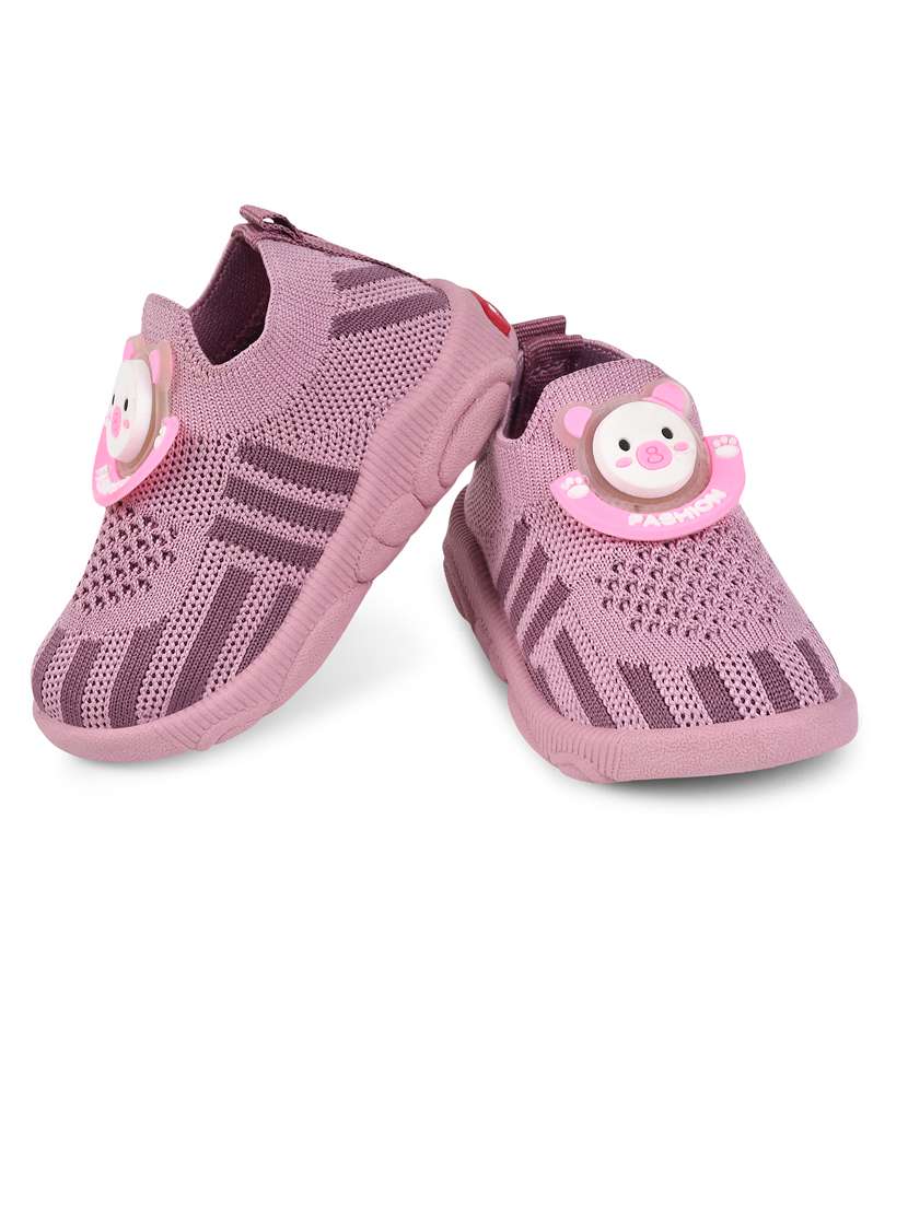 unisex kids slip on sneaker - 21743498 -  Standard Image - 2