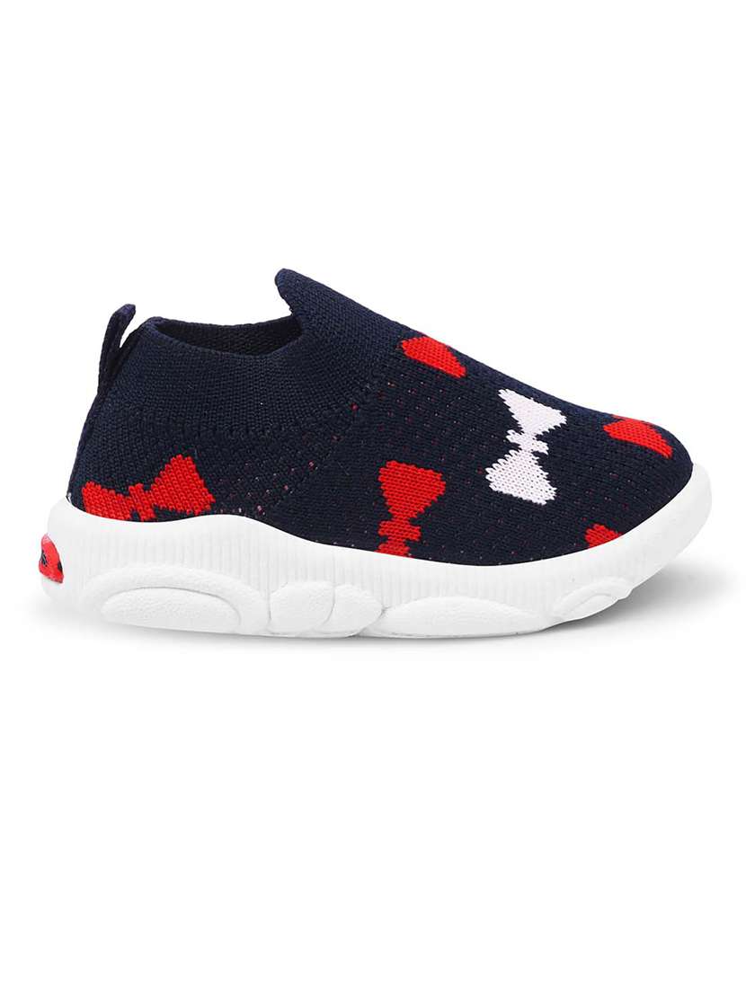 unisex kids slip on sport shoes - 21743526 - Standard Image - 2