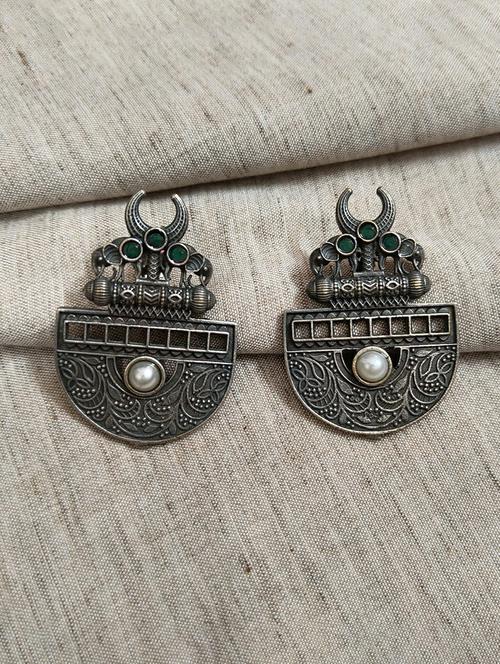 women silver brass studs earrings - 21743727 -  Standard Image - 0