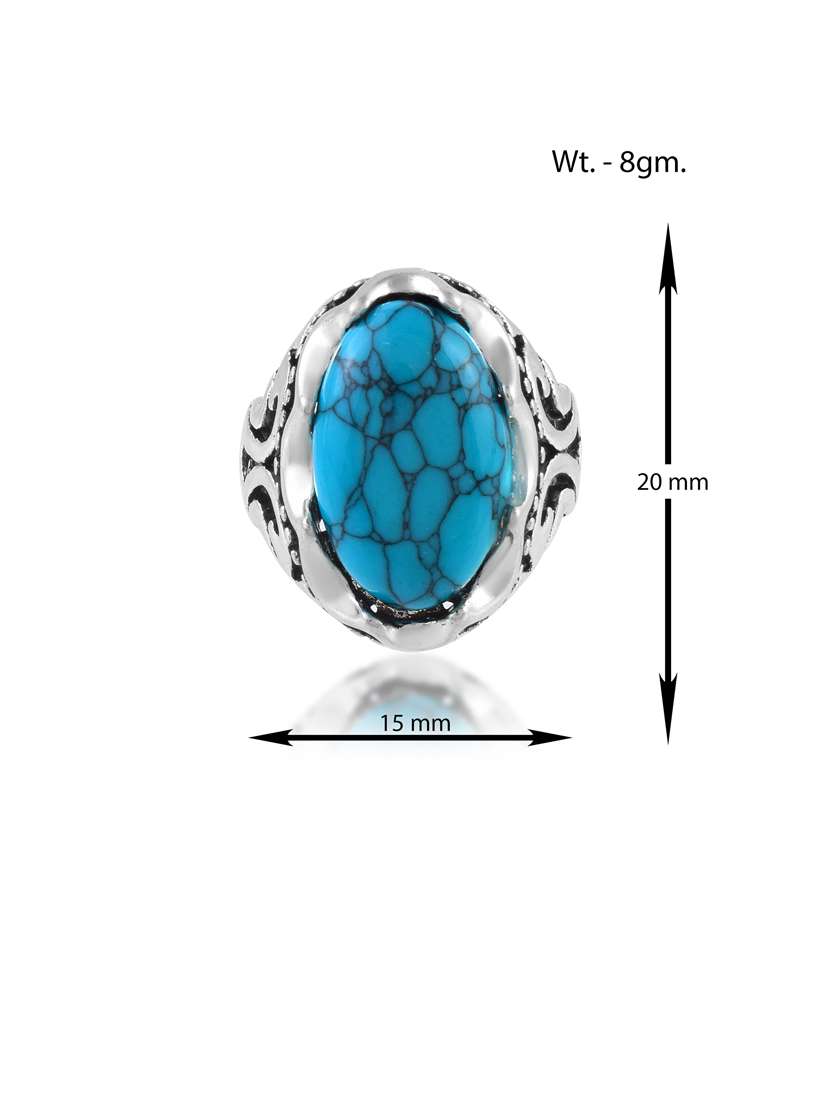 men silver brass finger ring  - 21743893 -  Standard Image - 2