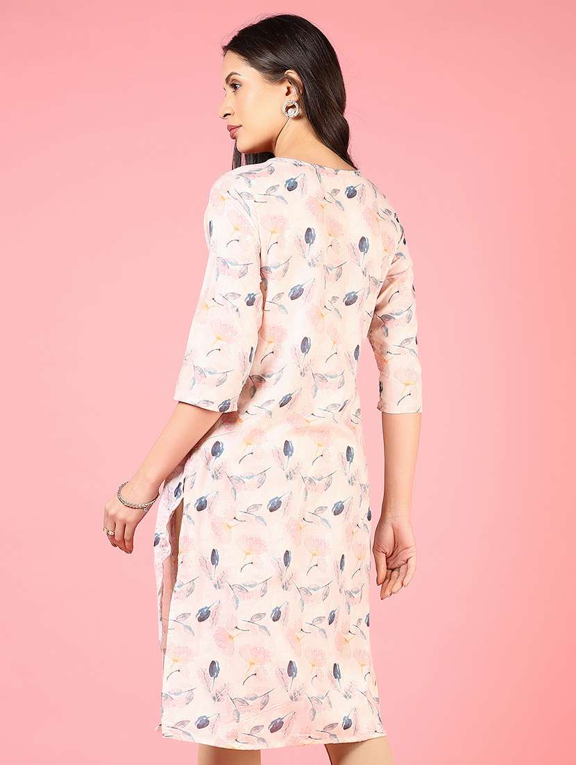 women three quarter sleeves straight kurta - 21744107 -  Standard Image - 2