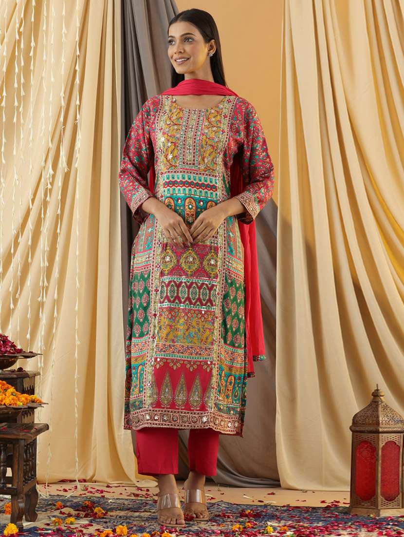 women printed kurta pant set with dupatta - 21744980 - Zoom Image - 0