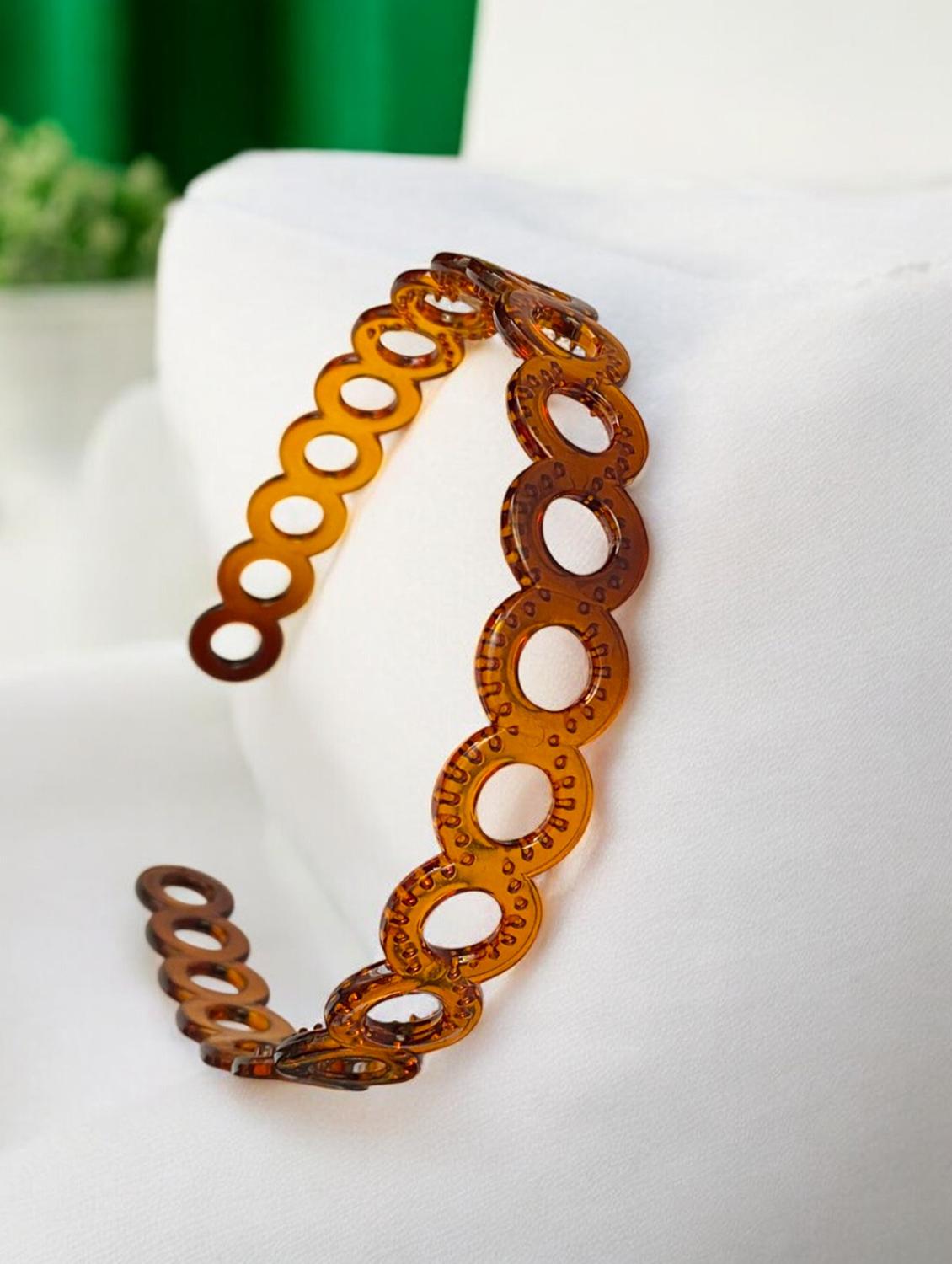 women solid plastic hairband - 21745301 - Standard Image - 2