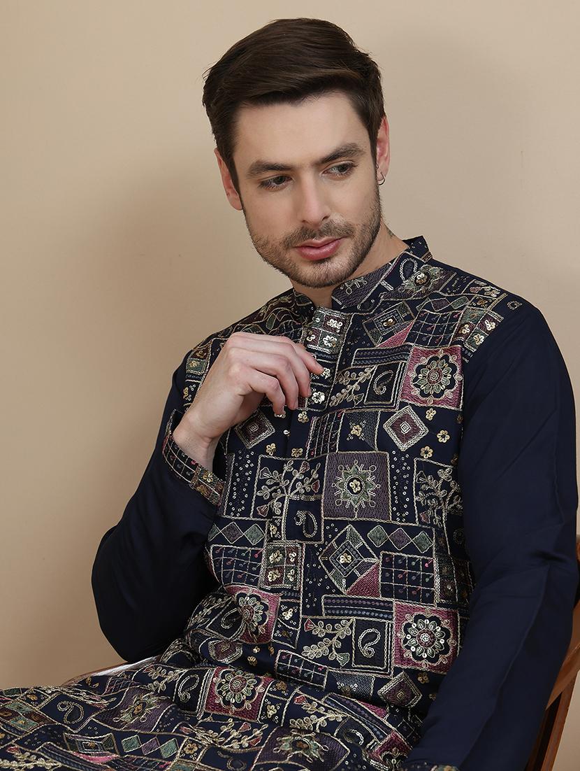 men embroidered mandarin neck long kurta - 21745617 - Standard Image - 2