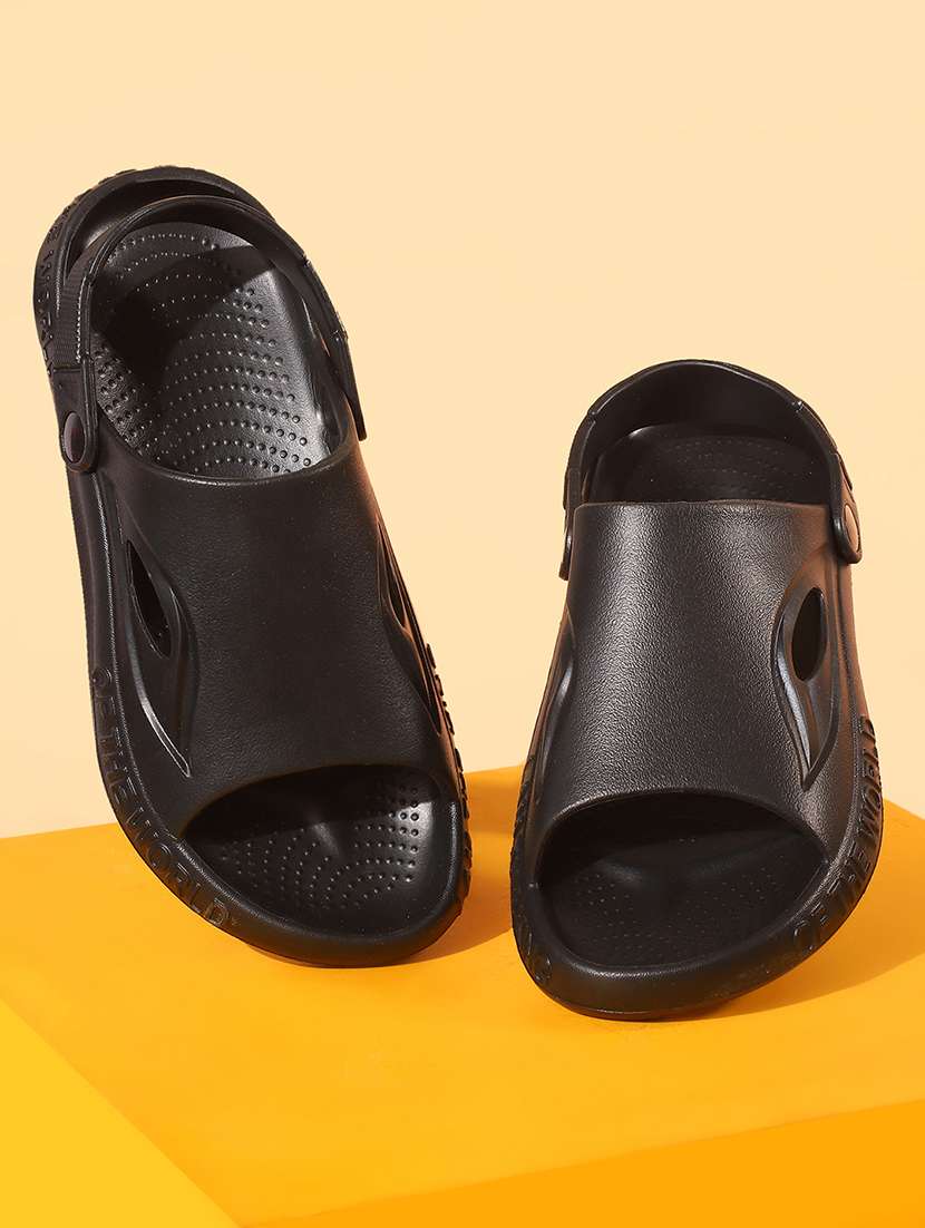 men black slip on flip flops