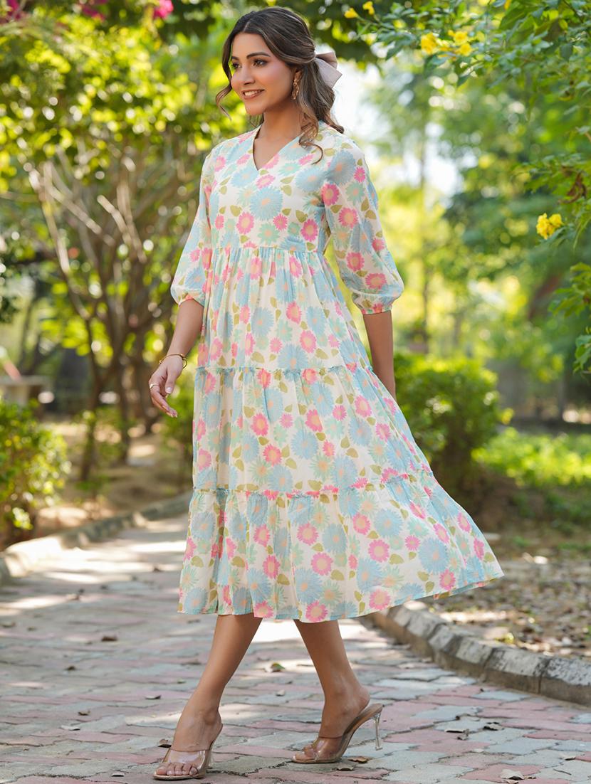 women floral print tiered dress - 21746669 - Standard Image - 2