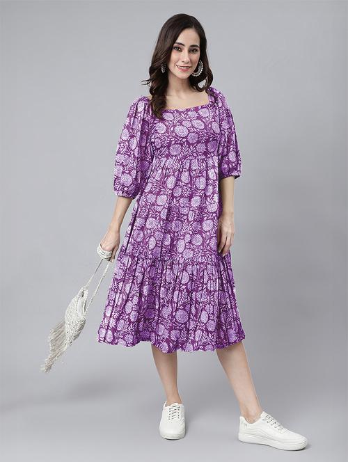 women floral print tiered dress - 21746679 - Standard Image - 0