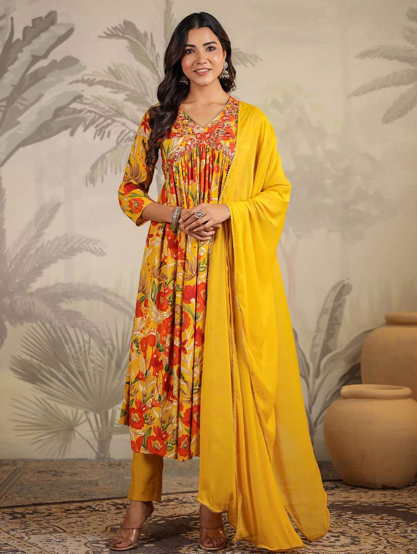 women v-neck printed kurta pant set with dupatta