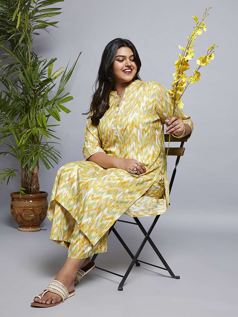 gloplus women yellow mandarin neck chevron print zari detail straight plus size kurta & wide leg pants workwear set - 21746846 -  Standard Image - 2