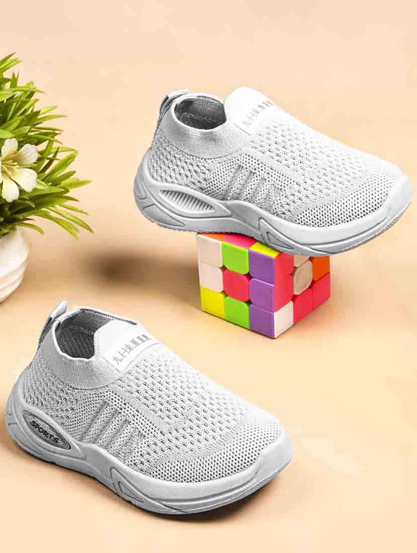 kids slip on sneaker shoes