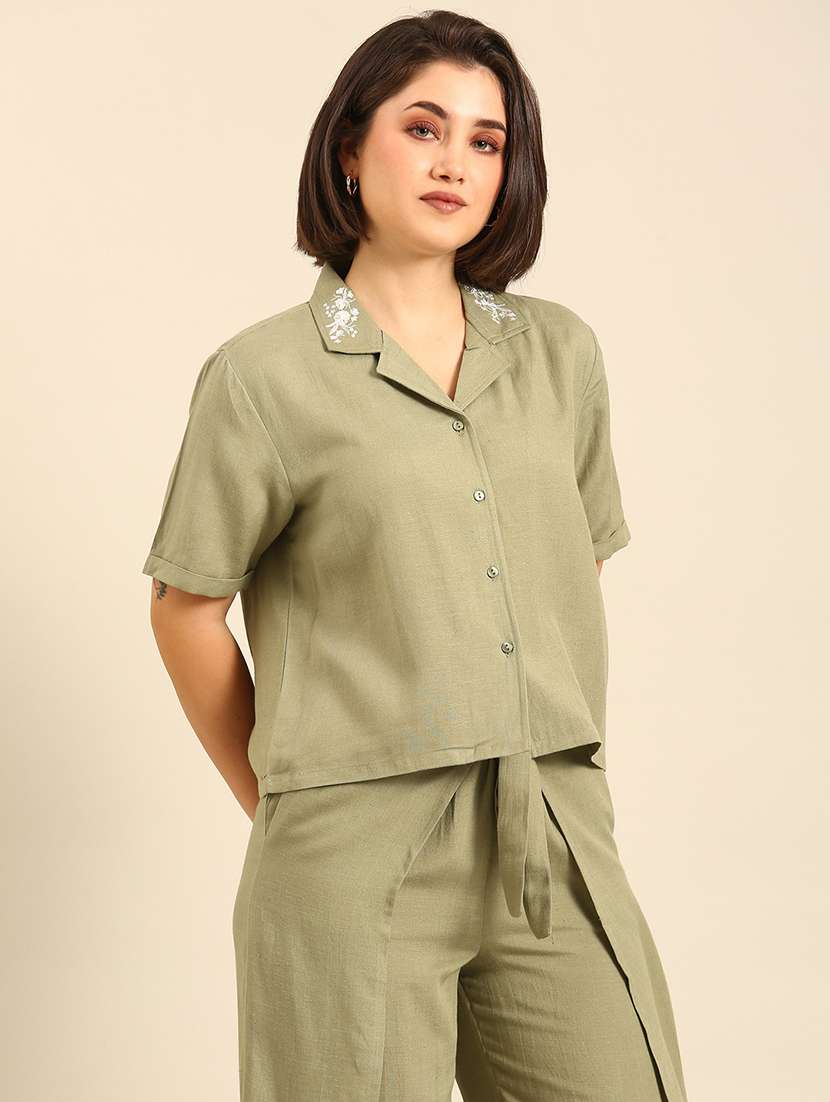 women solid embroidered collar crop shirt - 21747080 - Standard Image - 2