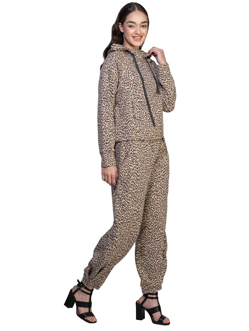 women all over print hooded sweatshirt - 21747106 -  Standard Image - 2