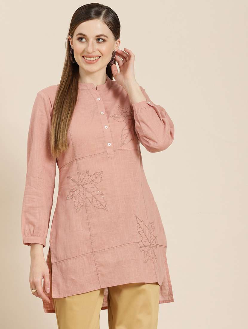 women mandarin neck embroidered high-low kurti