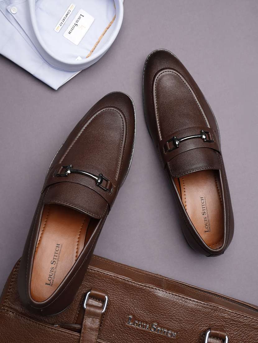 men solid slip on horsebit moccasin shoes