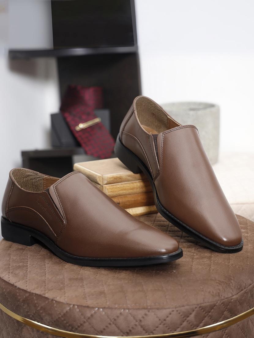 men solid formal slip on shoes - 21748008 - Zoom Image - 0