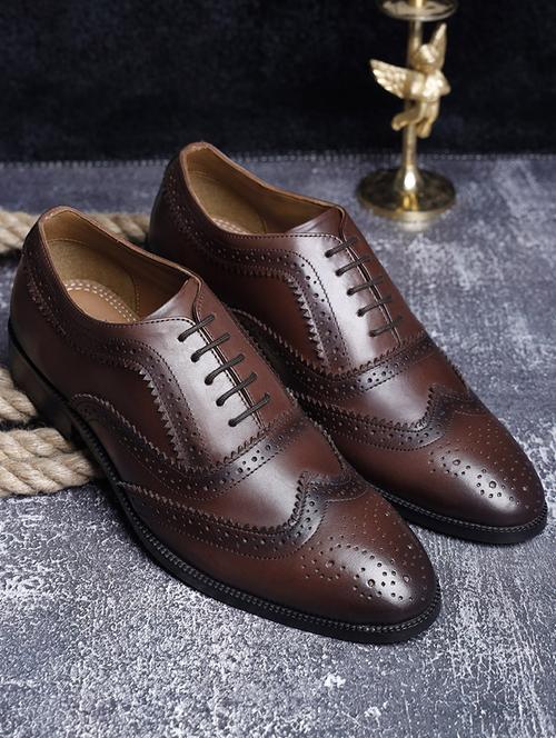 men solid lace-up brouges - 21748020 - Standard Image - 0