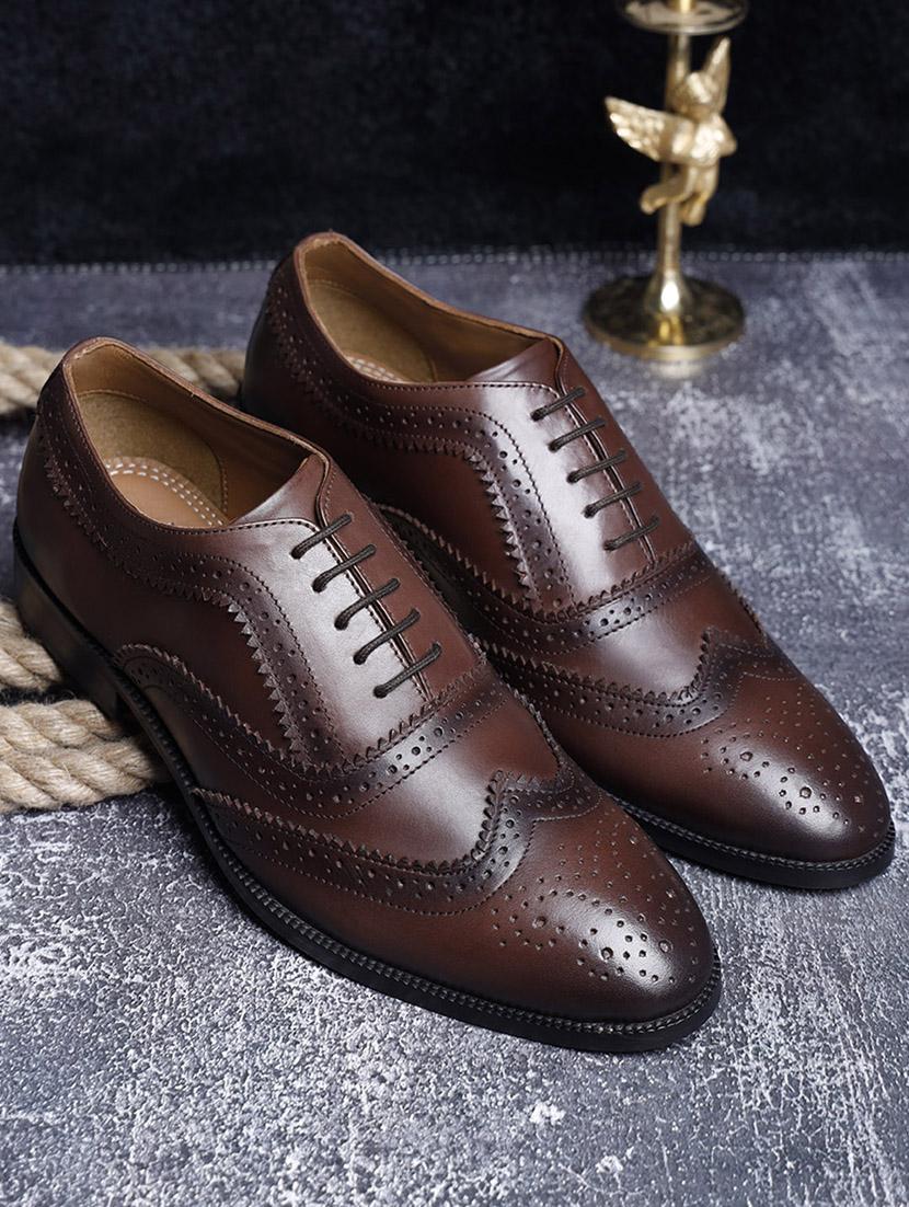 men solid lace-up brouges - 21748020 - Zoom Image - 0