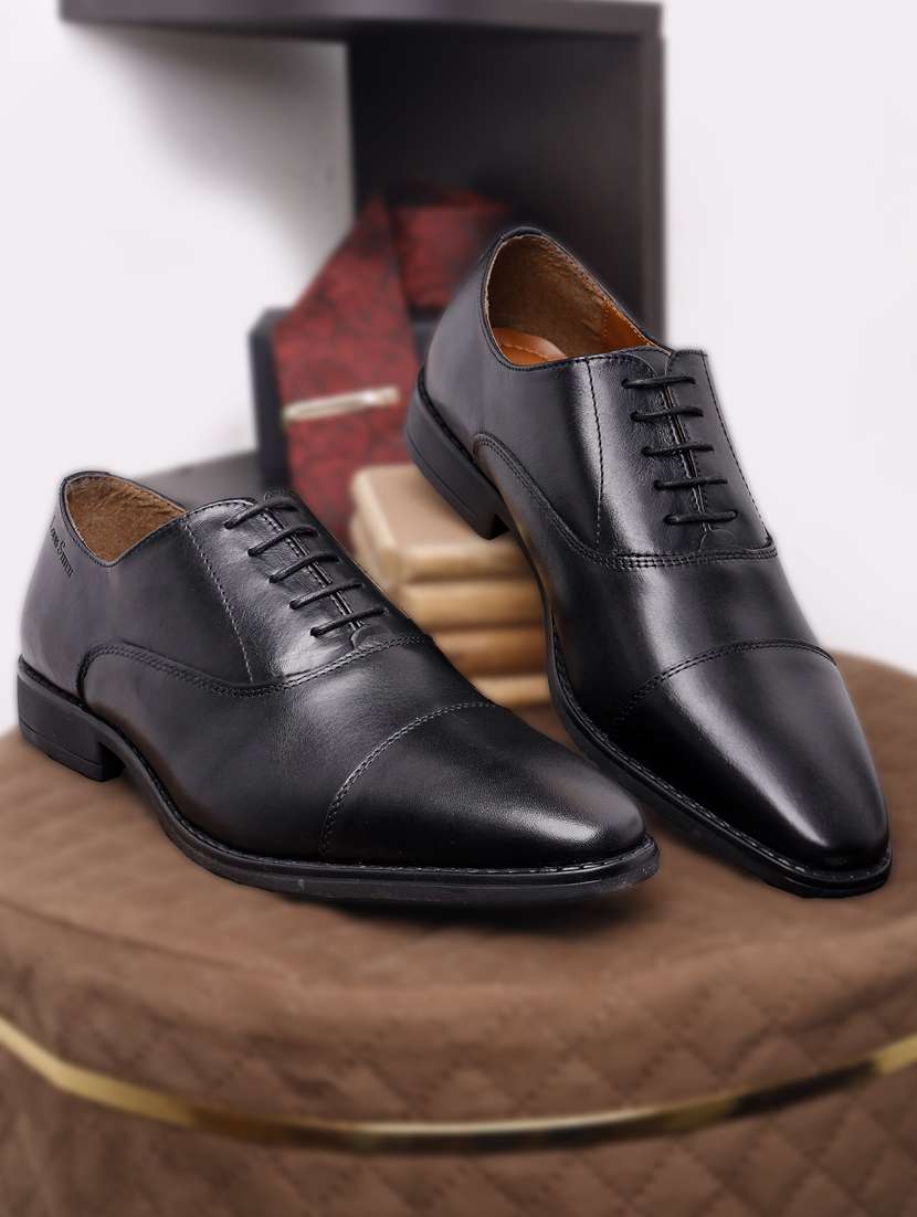 men solid lace-up oxfords