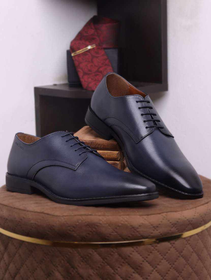 men solid lace-up derbies