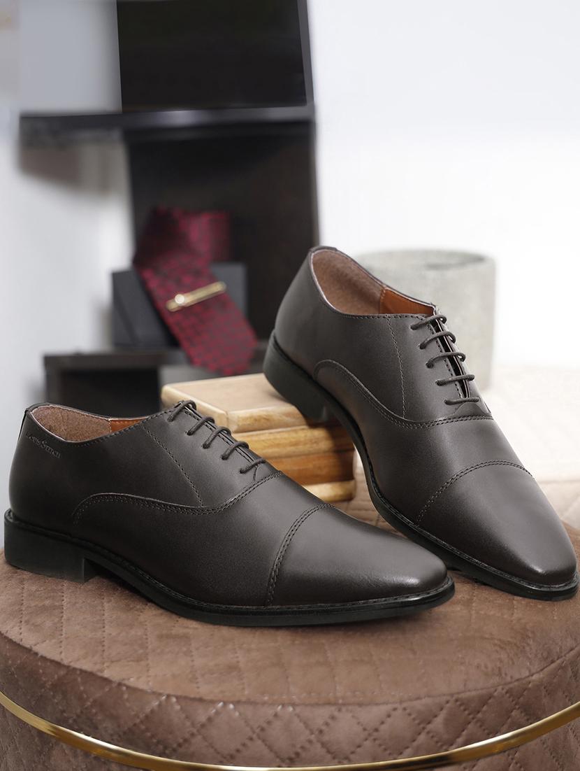men solid lace-up oxfords - 21748087 -  Zoom Image - 0