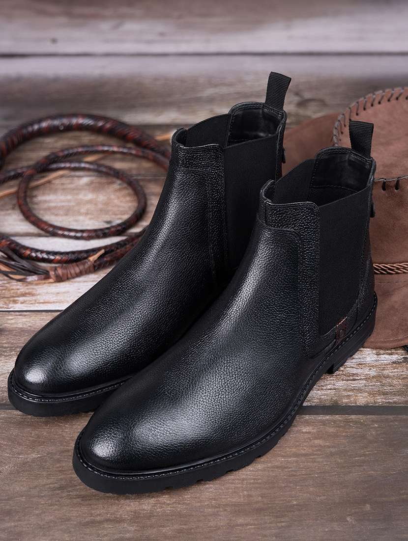 men solid slip on boots