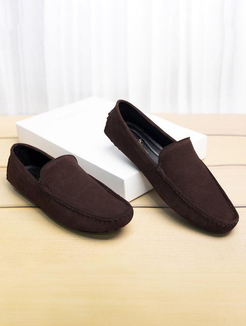 men solid slip on loafers - 21748510 -  Standard Image - 0