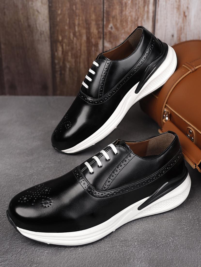 men solid lace up casual shoes - 21748529 - Zoom Image - 0