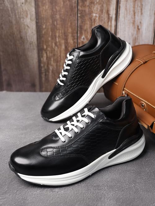men solid lace up casual shoes - 21748534 - Standard Image - 0