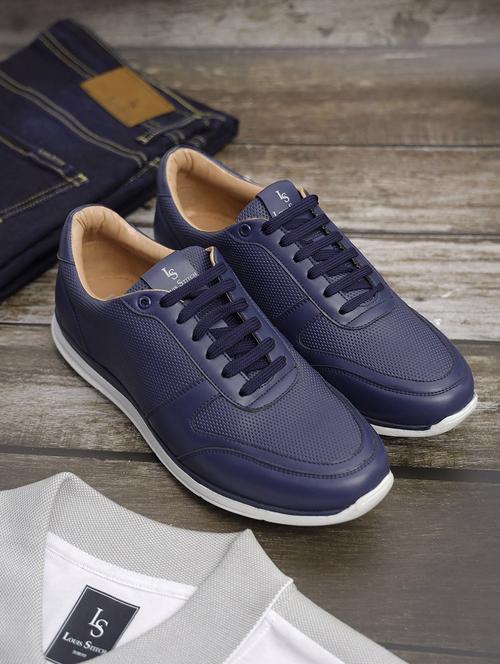 men solid lace up casual shoes - 21748540 -  Standard Image - 0