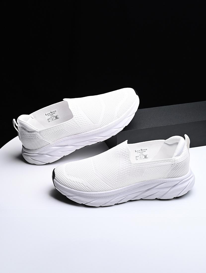 men solid slip on sport shoes - 21748551 - Zoom Image - 0