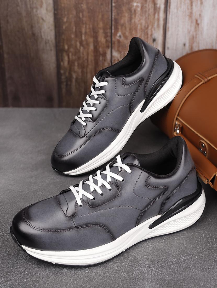 men solid lace up casual shoes - 21748581 - Zoom Image - 0