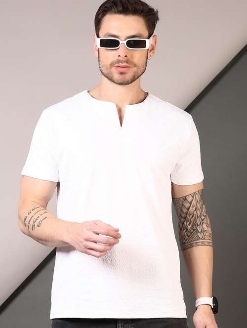 men textured round neck short sleeves t-shirt - 21749907 -  Standard Image - 0