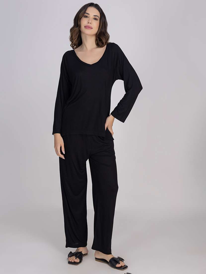 women solid nightwear pyjama set