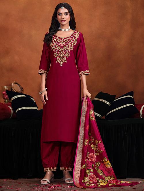 women three quarter sleeve kurta salwar with dupatta set - 21750324 - Standard Image - 0