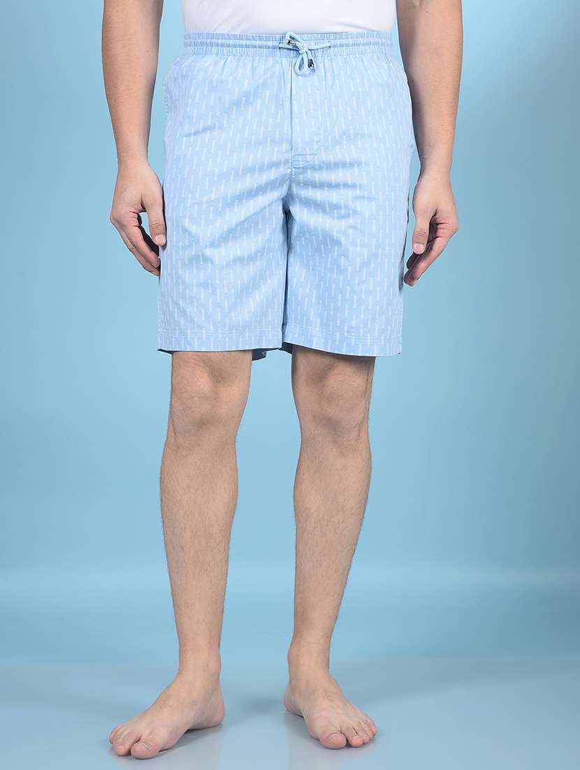 men printed mid rise bermuda shorts