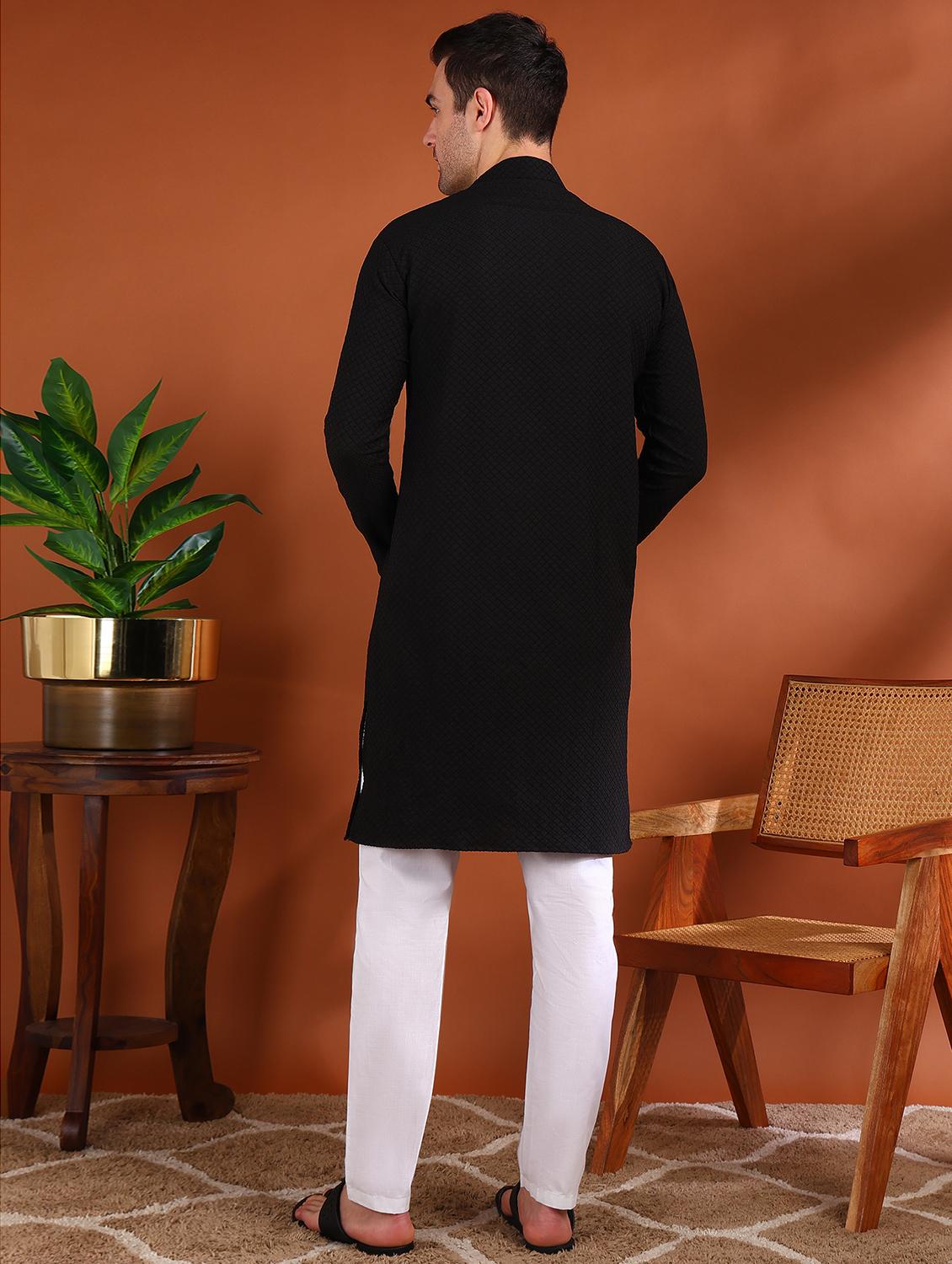 men self design mandarin neck long kurta - 21750741 - Standard Image - 2