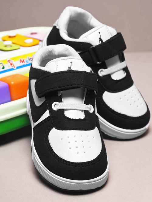 boys color block velcro sneaker - 21750880 -  Standard Image - 0