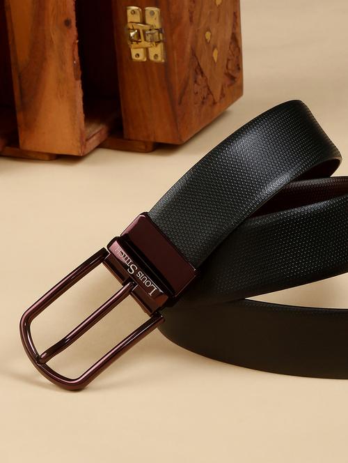 men pin buckle reversible leather belt - 21762024 - Standard Image - 0